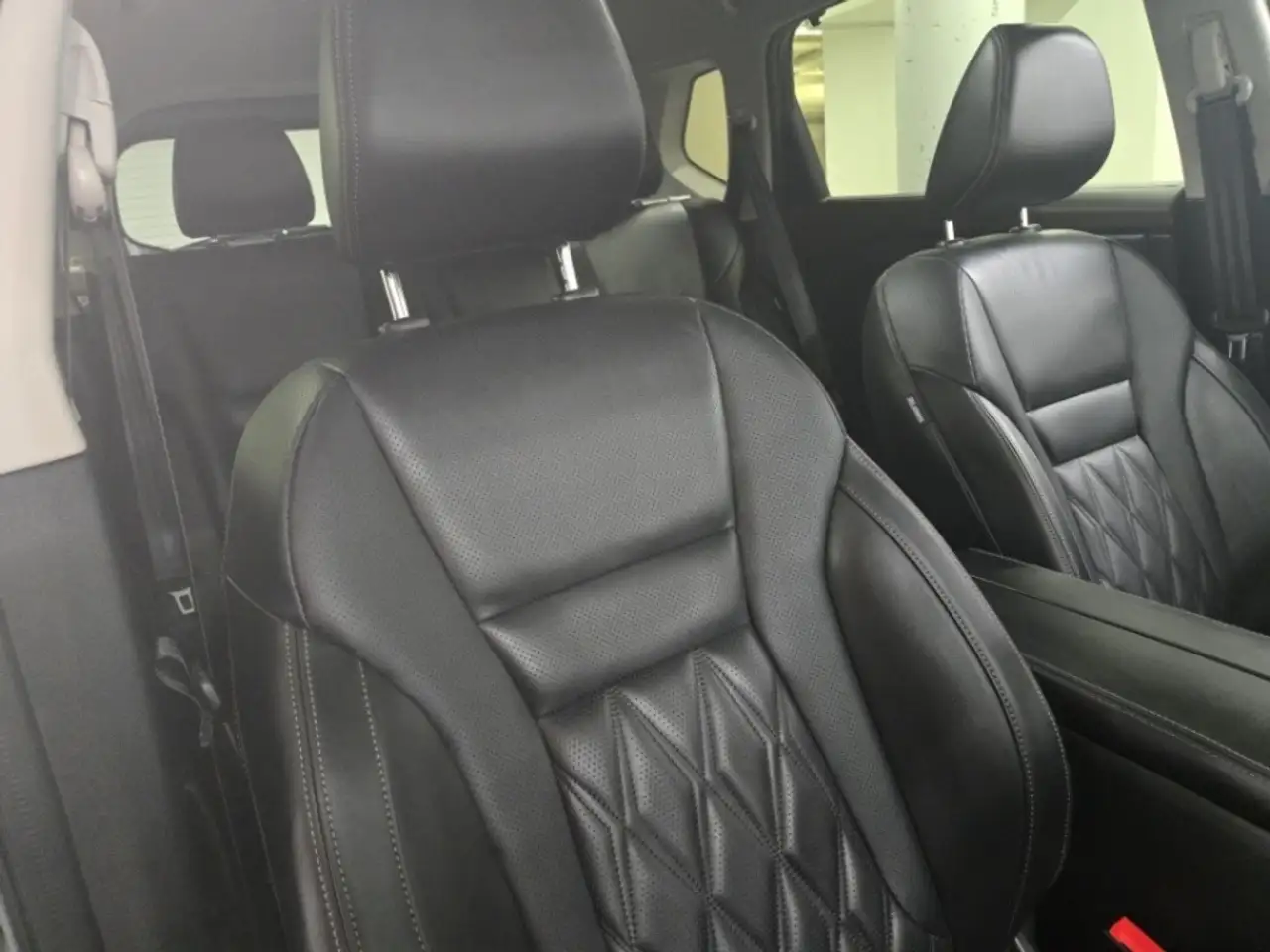 Nissan Rogue fotografie Nissan Rogue