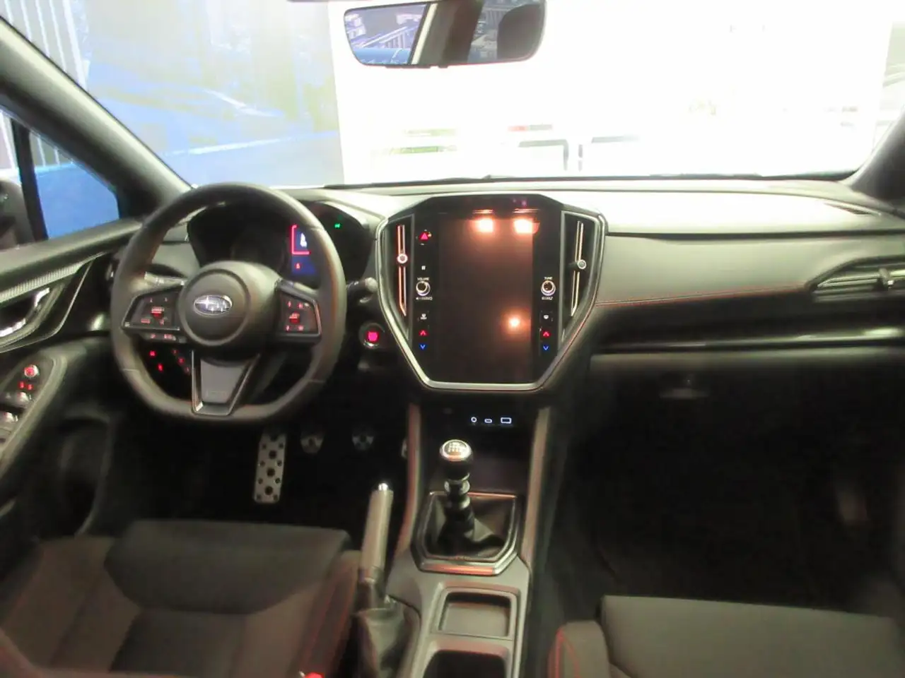 Subaru WRX снимка Subaru WRX