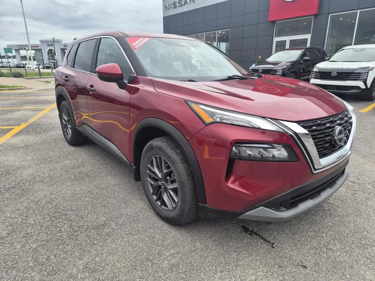 Nissan Rogue снимка Nissan Rogue