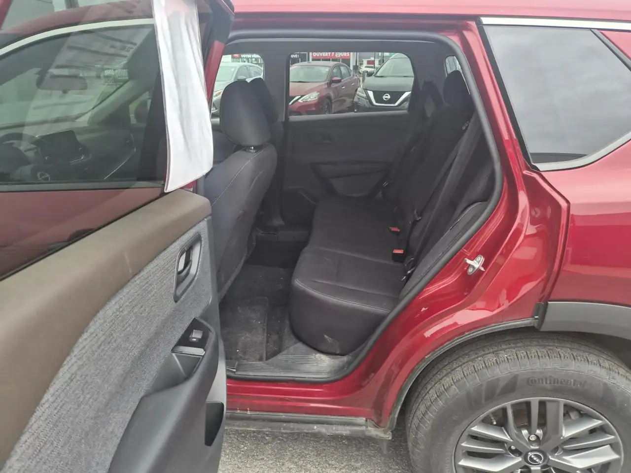 Nissan Rogue снимка Nissan Rogue