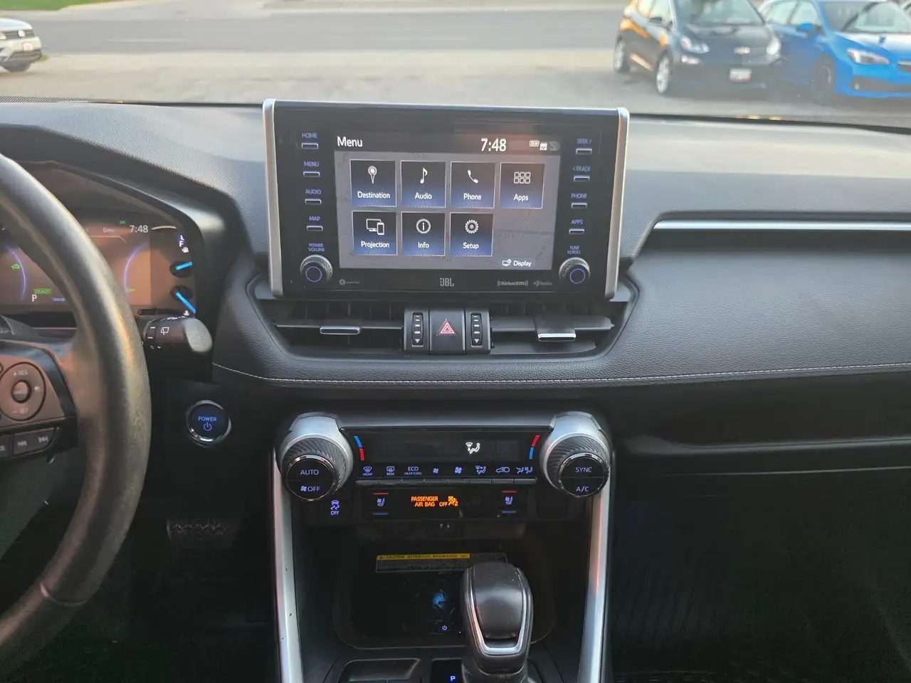 Toyota RAV 4 снимка Toyota RAV 4