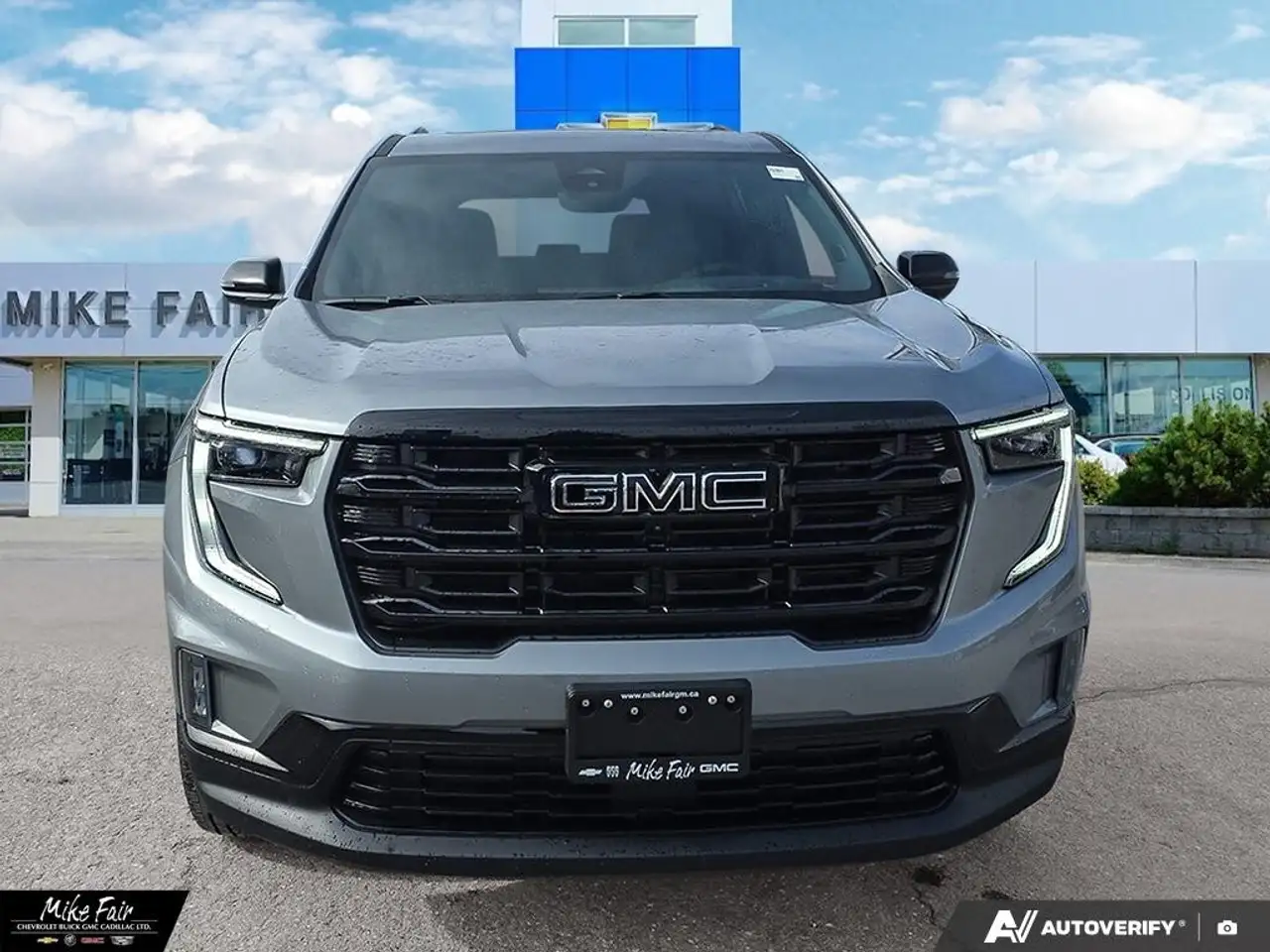 GMC Acadia photo GMC Acadia