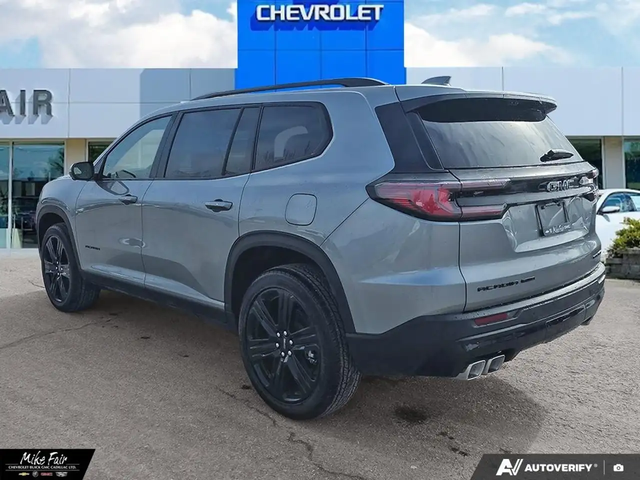 GMC Acadia photo GMC Acadia
