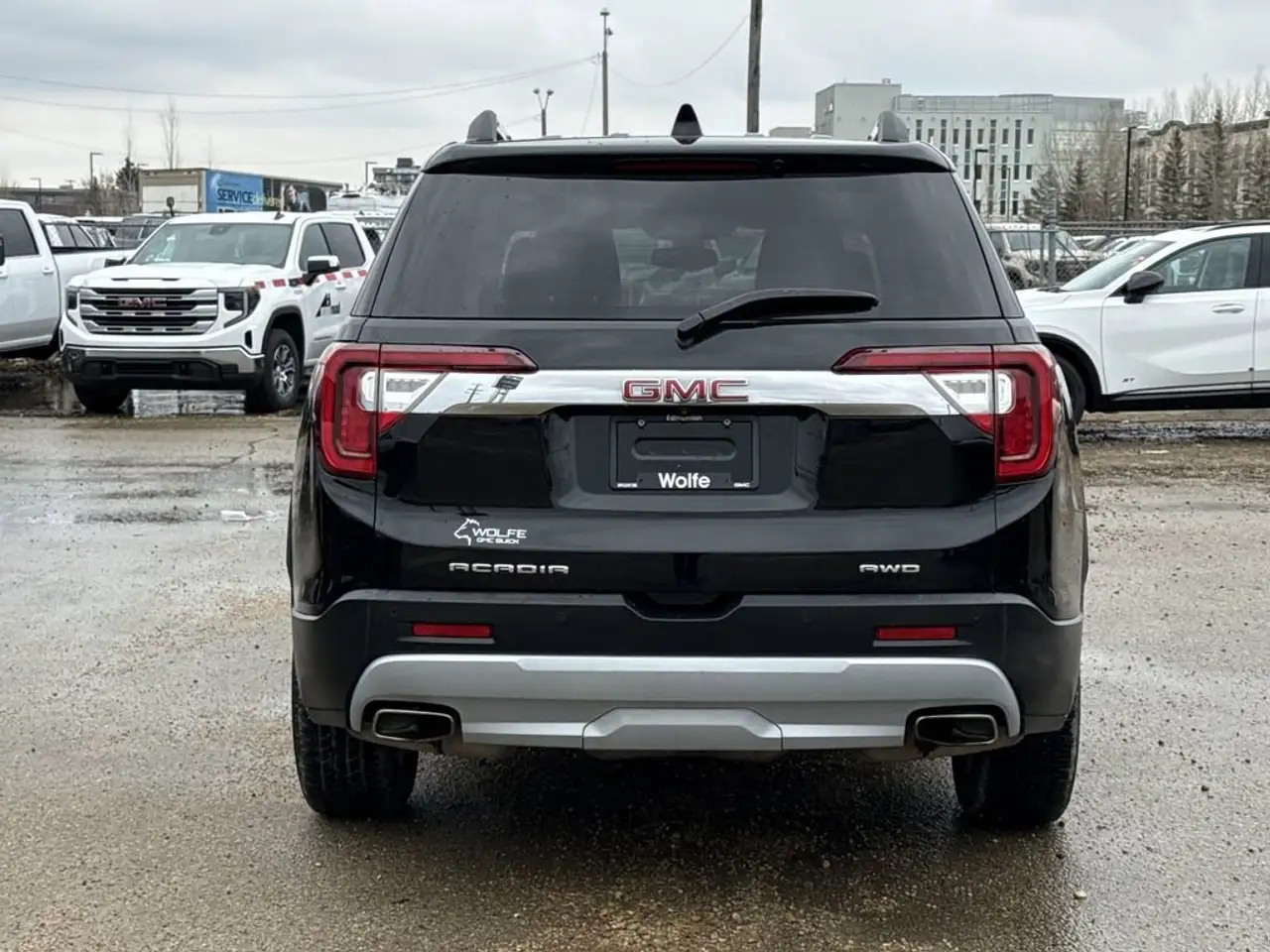 GMC Acadia photo GMC Acadia