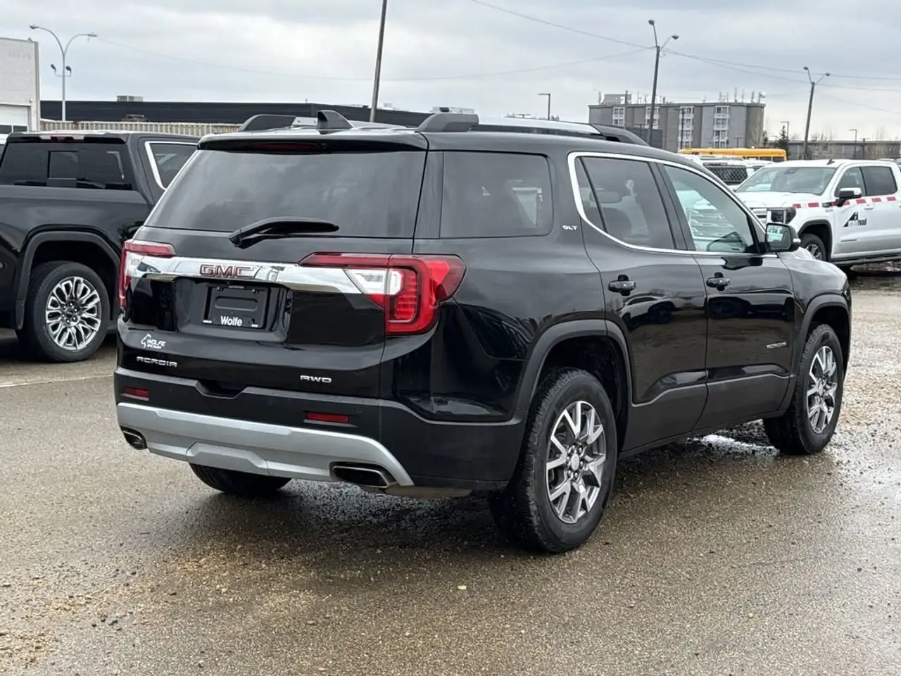 GMC Acadia photo GMC Acadia