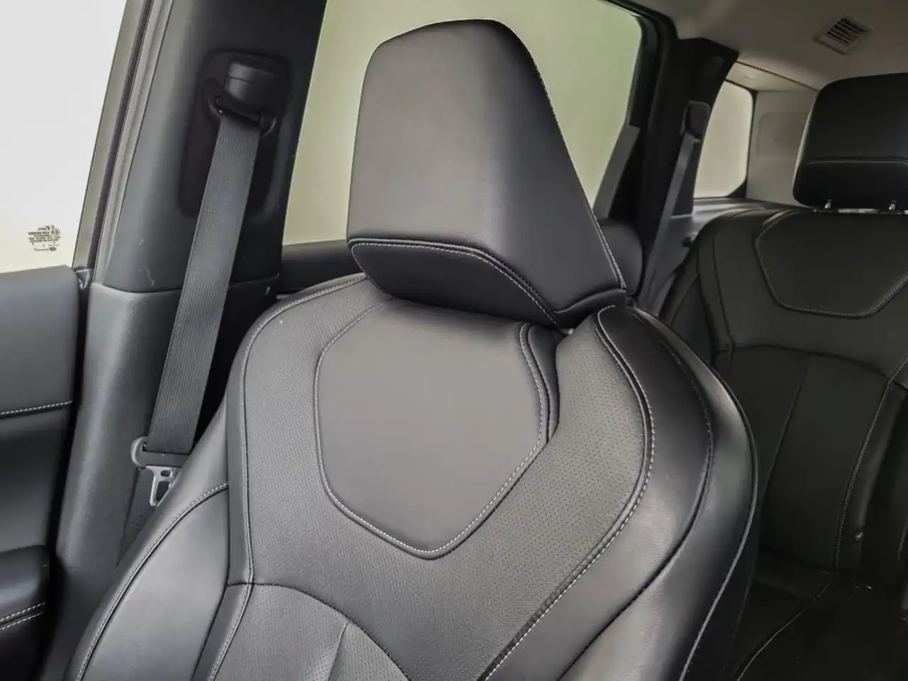 Infiniti QX60 снимка Infiniti QX60
