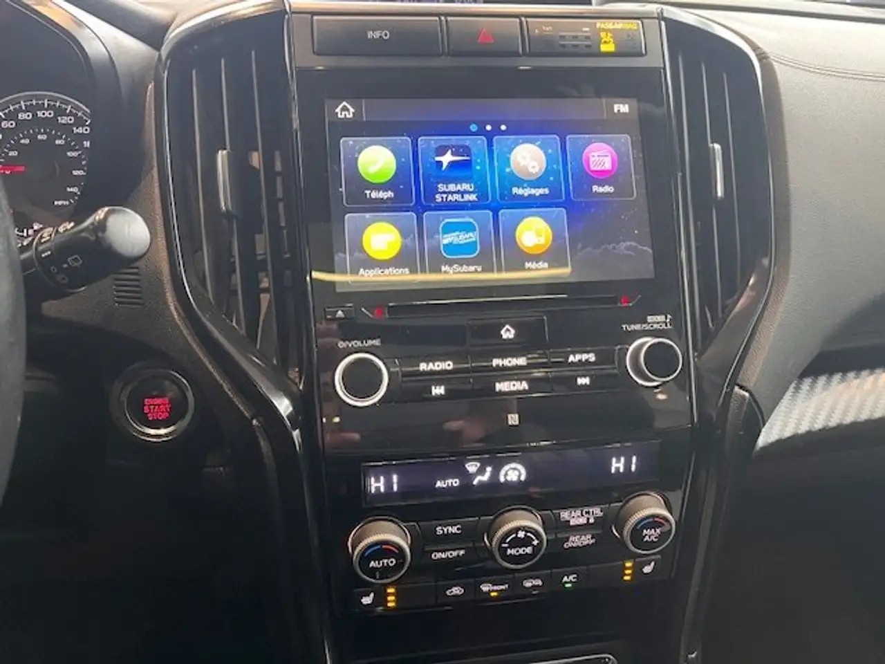 Subaru Ascent photo Subaru Ascent
