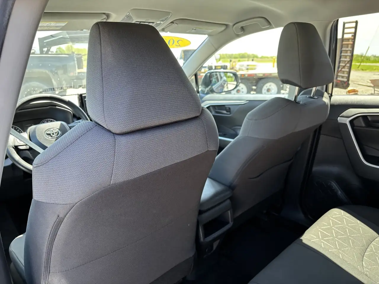 Toyota RAV 4 photo Toyota RAV 4
