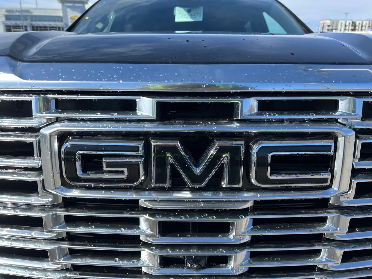 GMC Yukon photo GMC Yukon