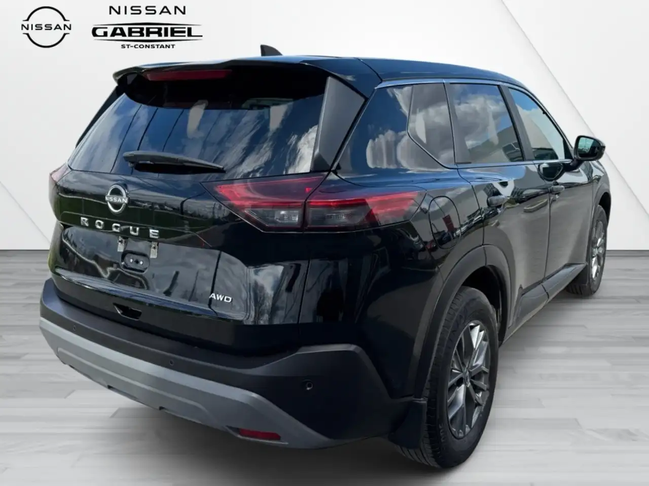 Nissan Rogue снимка Nissan Rogue