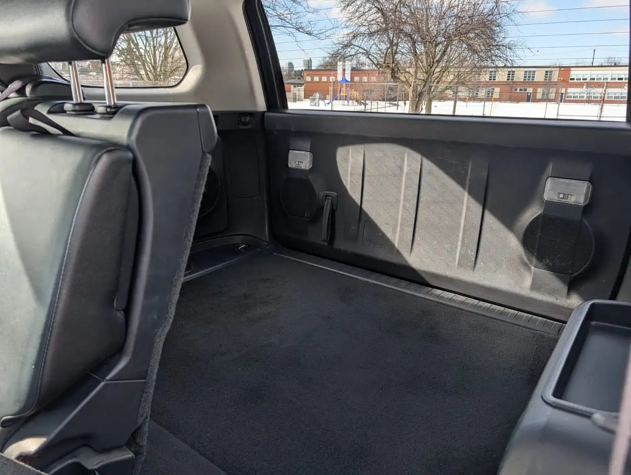 Toyota 4-Runner снимка Toyota 4-Runner