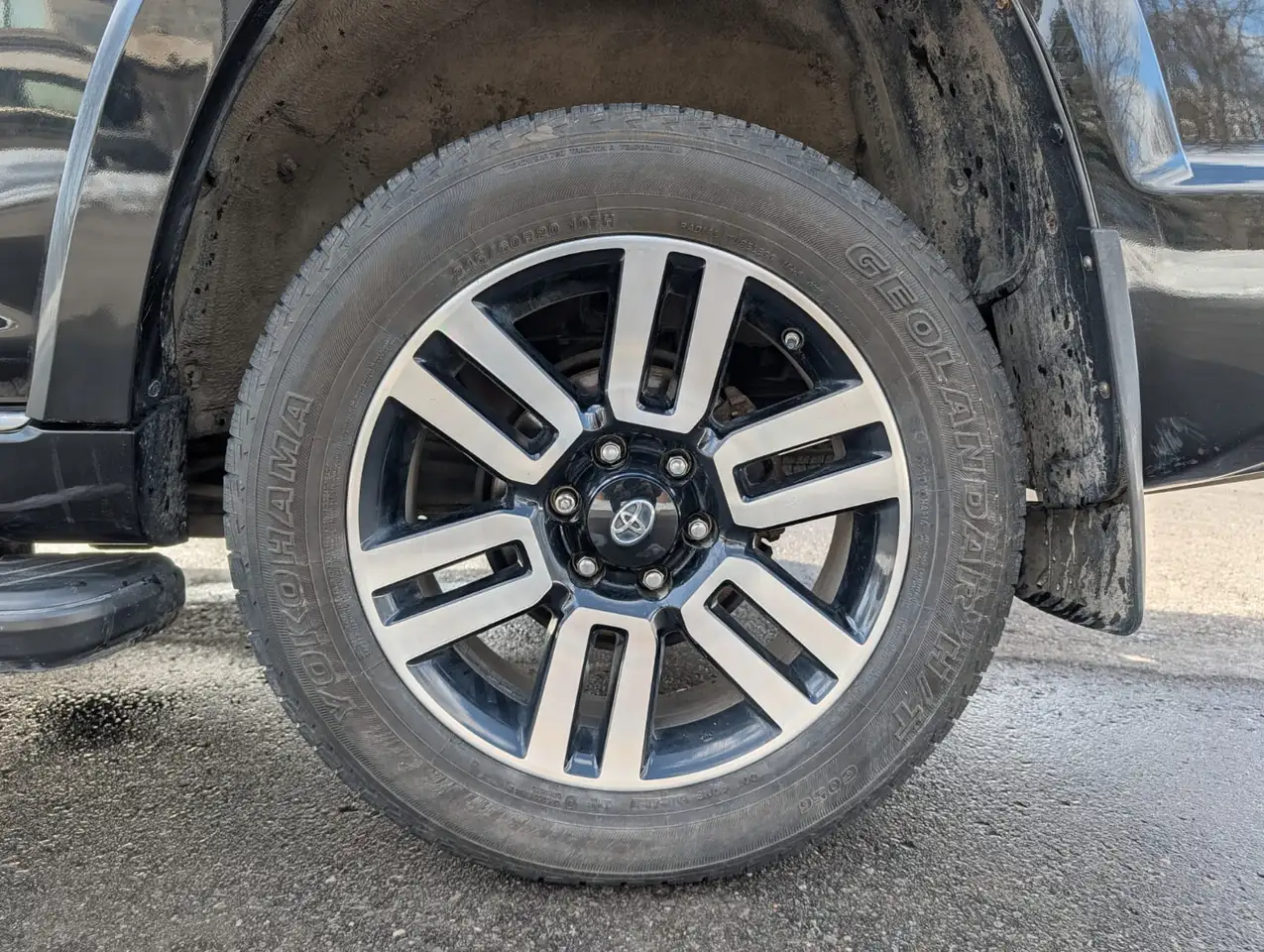 Toyota 4-Runner снимка Toyota 4-Runner