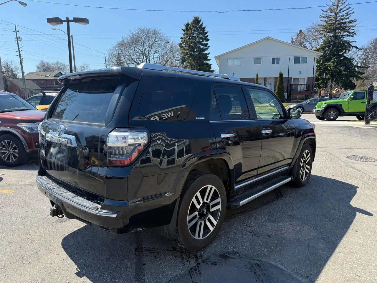 Toyota 4-Runner снимка Toyota 4-Runner