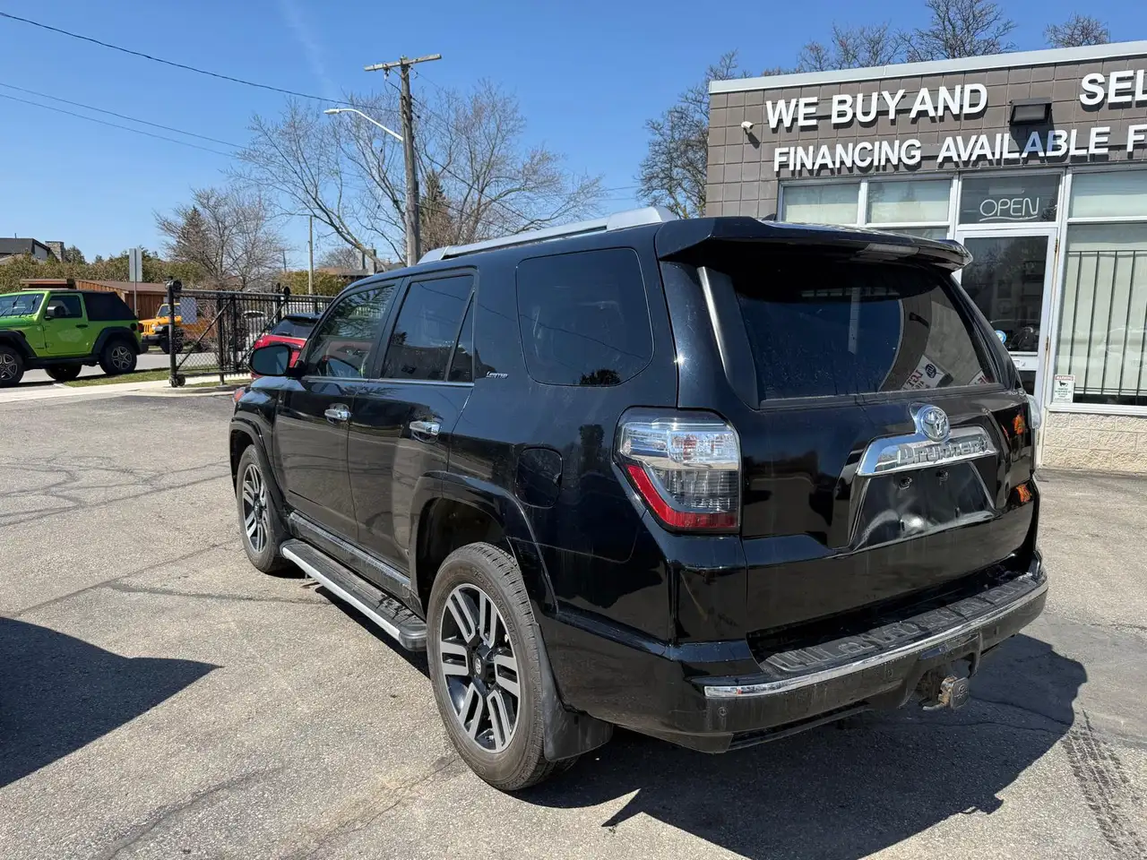 Toyota 4-Runner снимка Toyota 4-Runner
