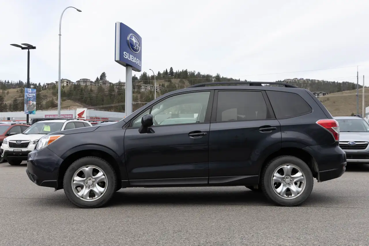 Subaru Forester photo Subaru Forester