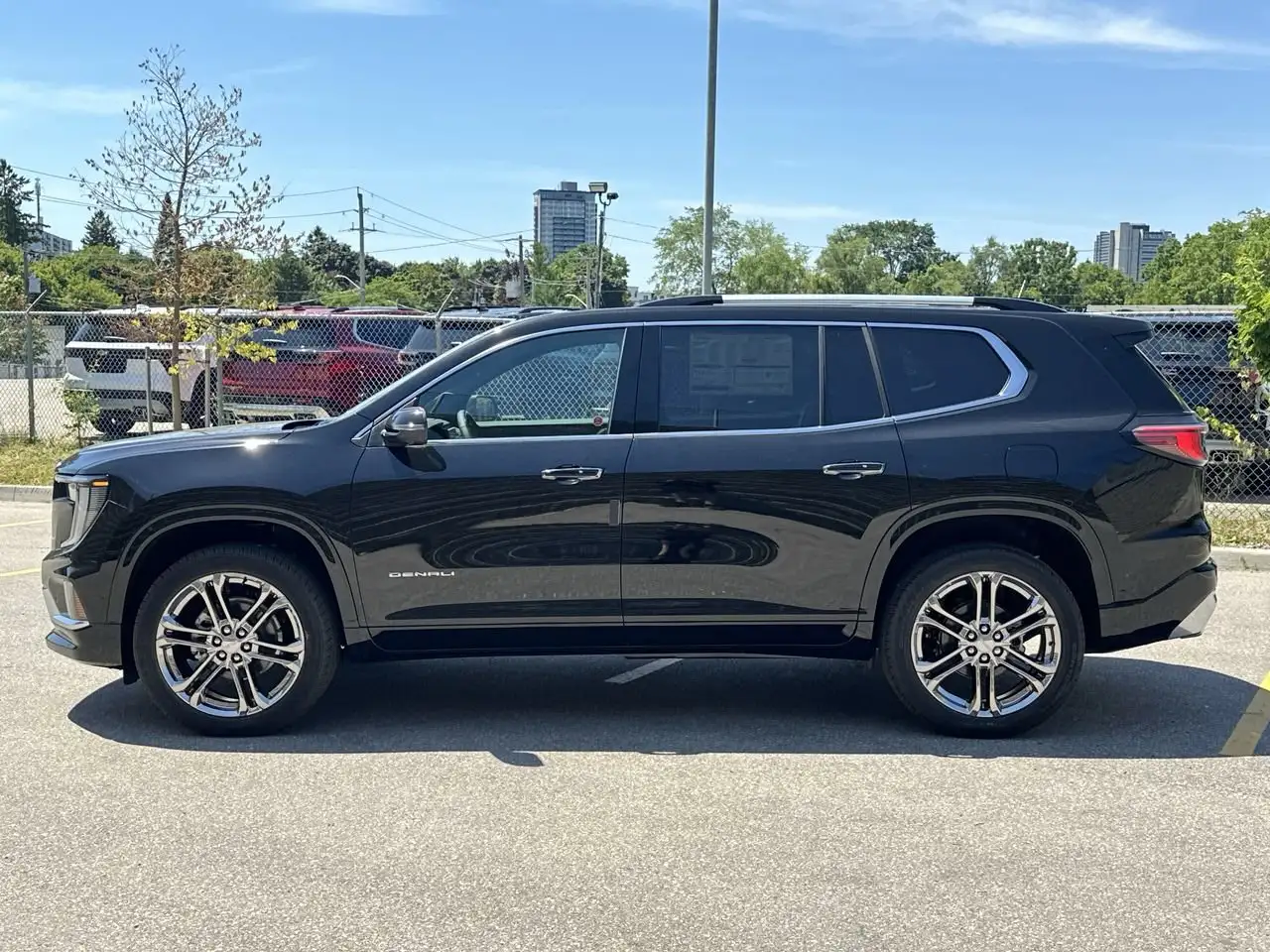 GMC Acadia photo GMC Acadia
