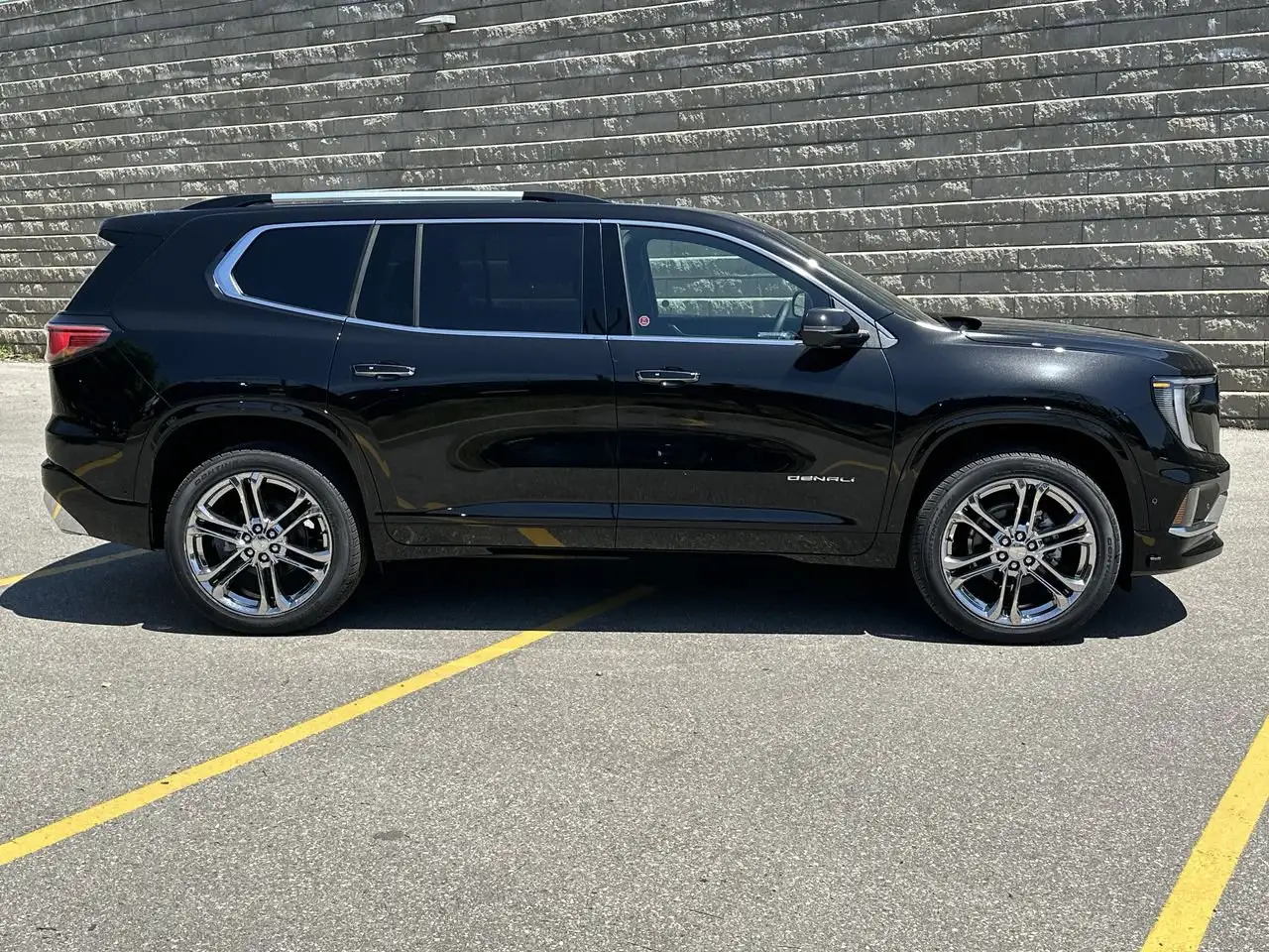GMC Acadia photo GMC Acadia