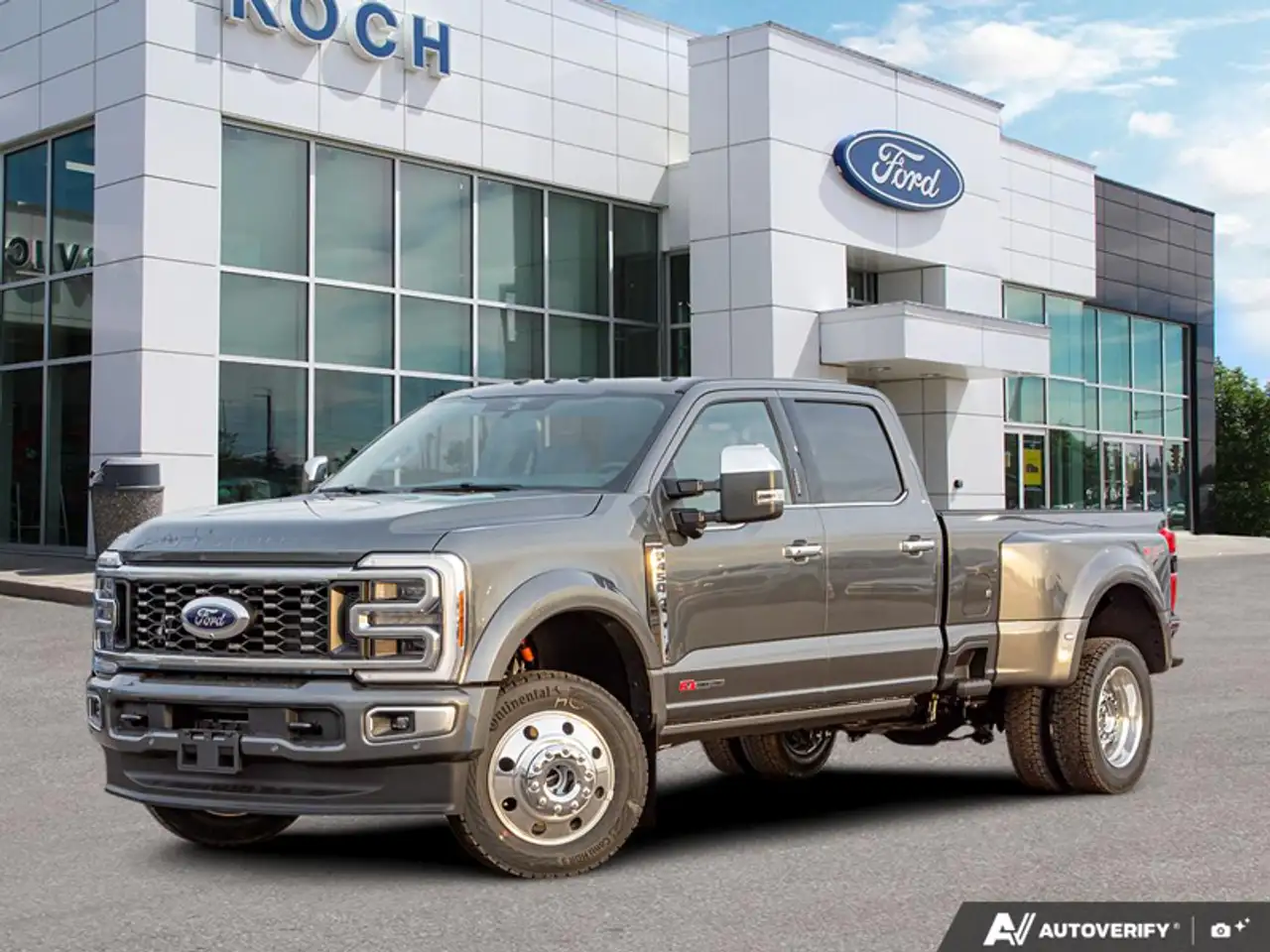 Ford F-450 Super Duty снимка Ford F-450 Super Duty
