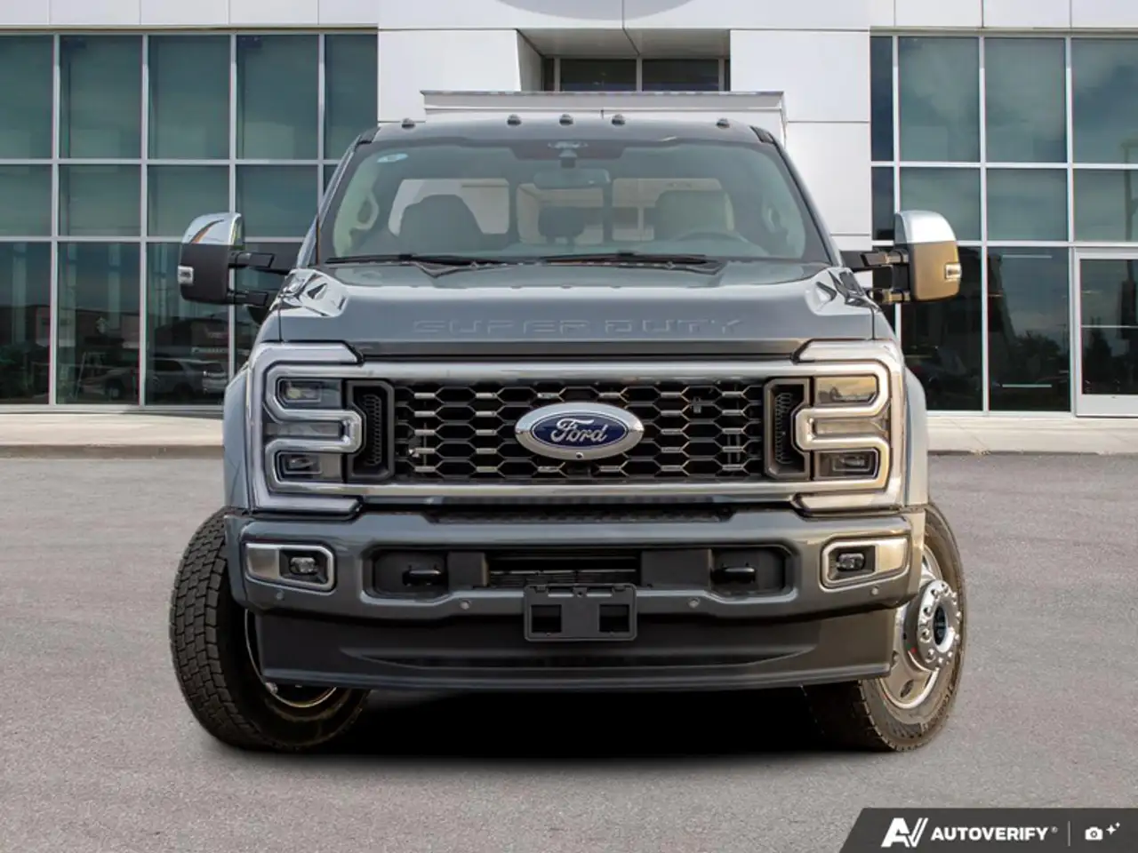 Ford F-450 Super Duty снимка Ford F-450 Super Duty
