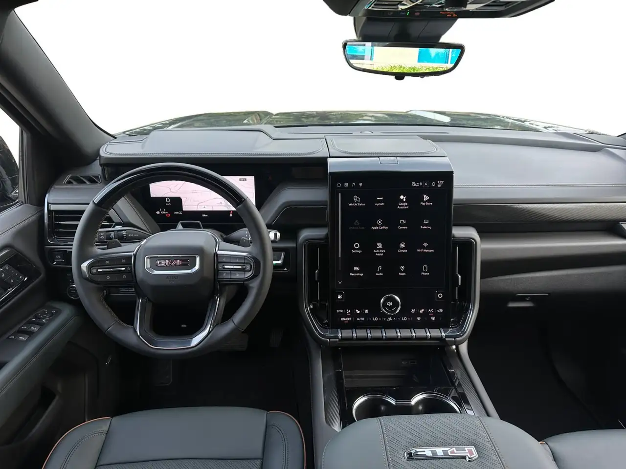 GMC Yukon снимка GMC Yukon