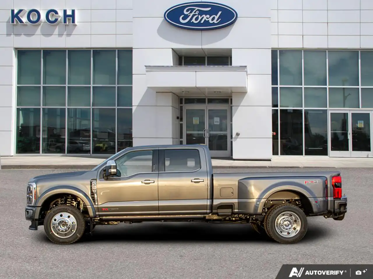 Ford F-450 Super Duty снимка Ford F-450 Super Duty