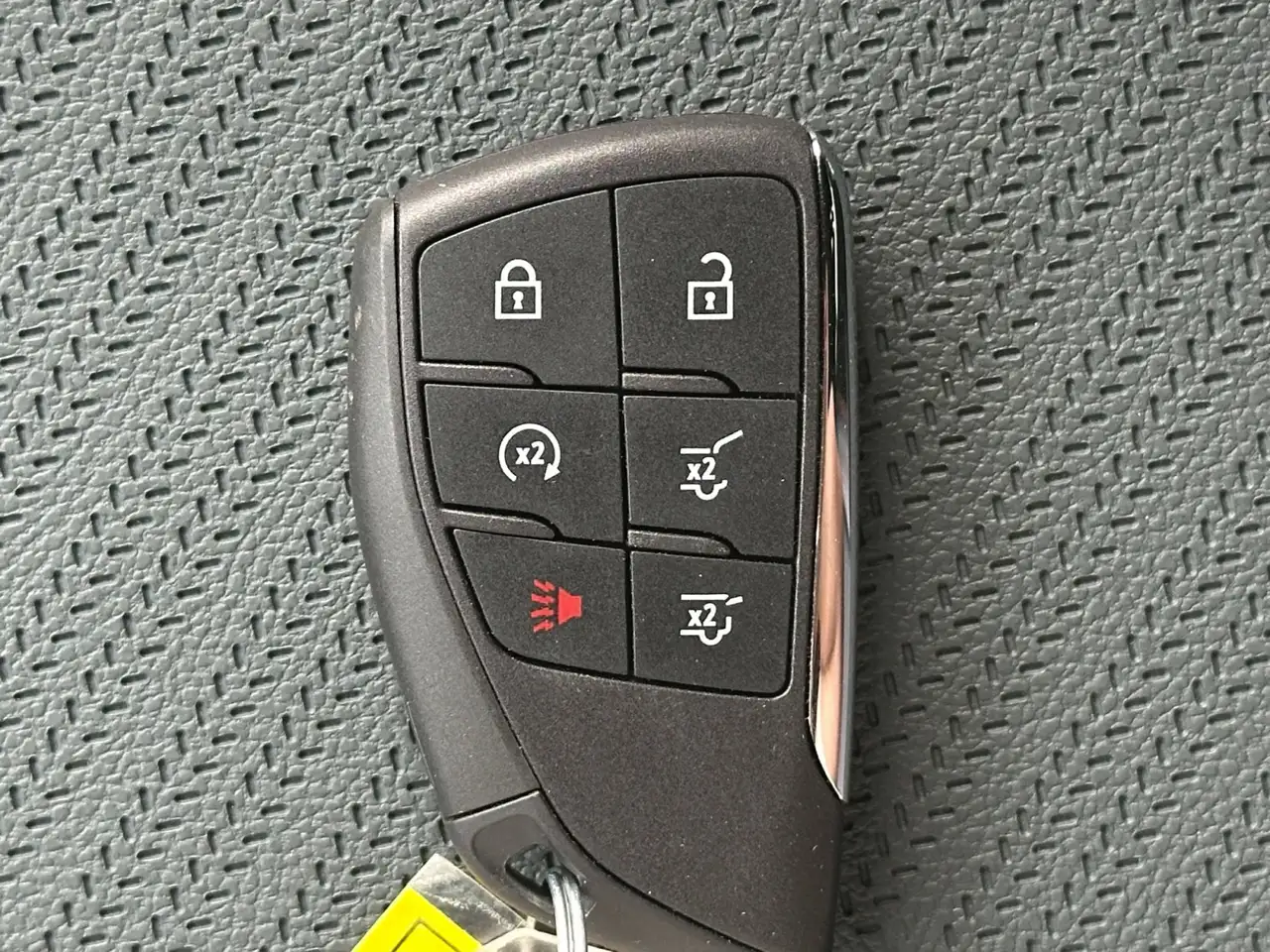 GMC Yukon снимка GMC Yukon