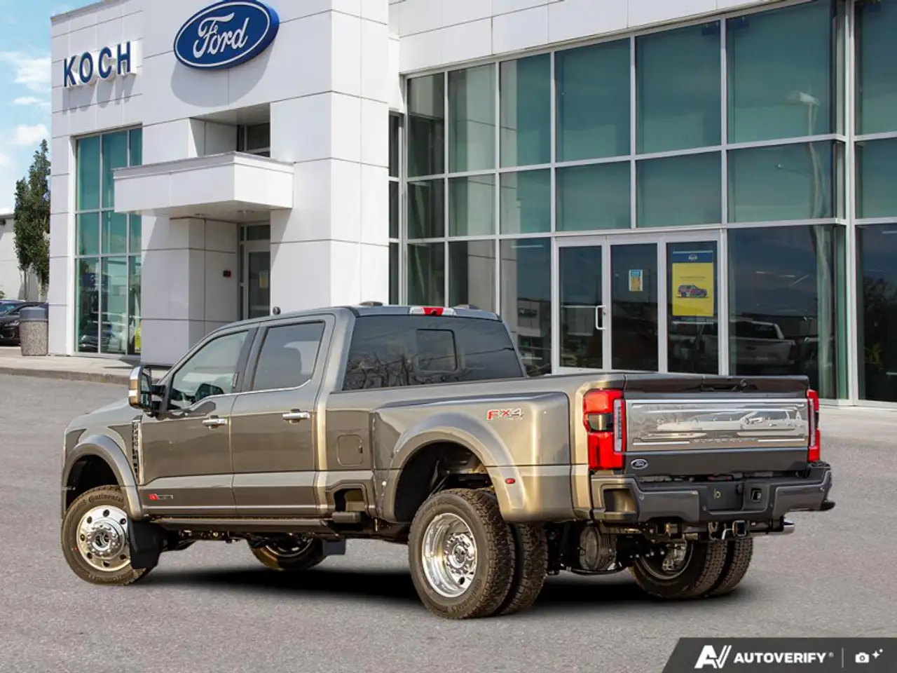 Ford F-450 Super Duty снимка Ford F-450 Super Duty