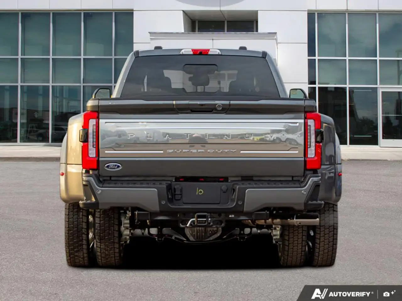 Ford F-450 Super Duty снимка Ford F-450 Super Duty