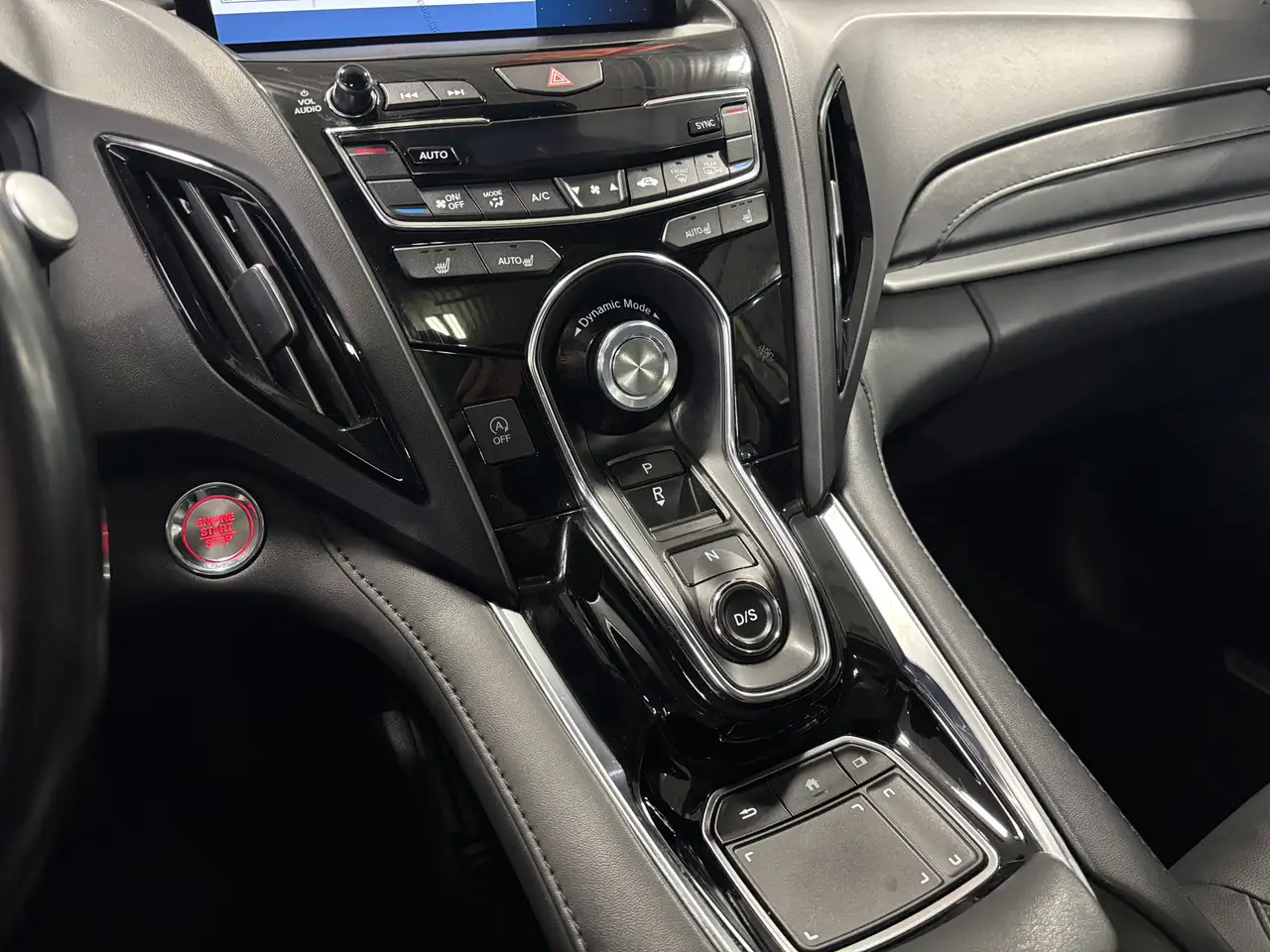 Acura RDX снимка Acura RDX