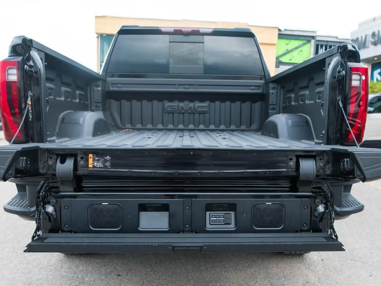 GMC Sierra 2500HD снимка GMC Sierra 2500HD