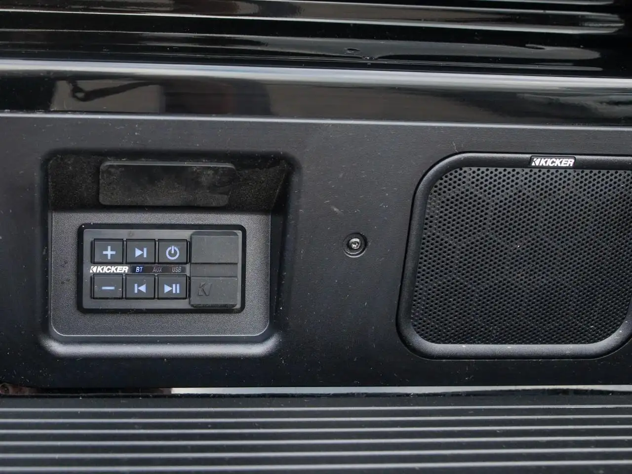 GMC Sierra 2500HD снимка GMC Sierra 2500HD