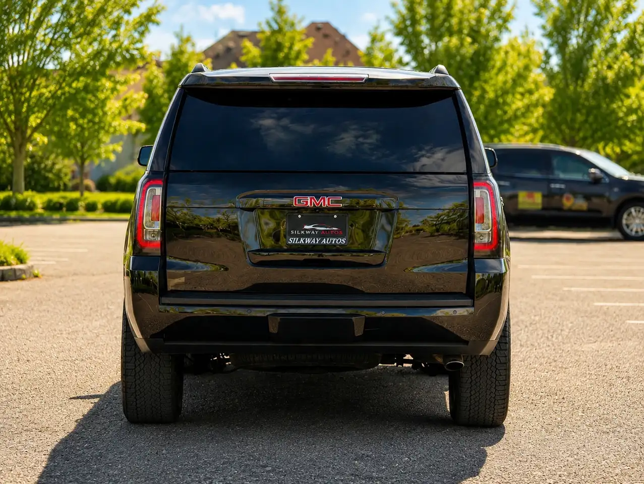 GMC Yukon снимка GMC Yukon