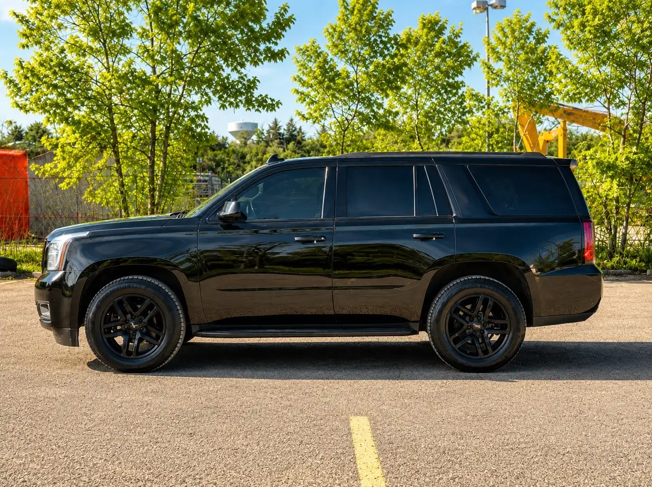 GMC Yukon снимка GMC Yukon