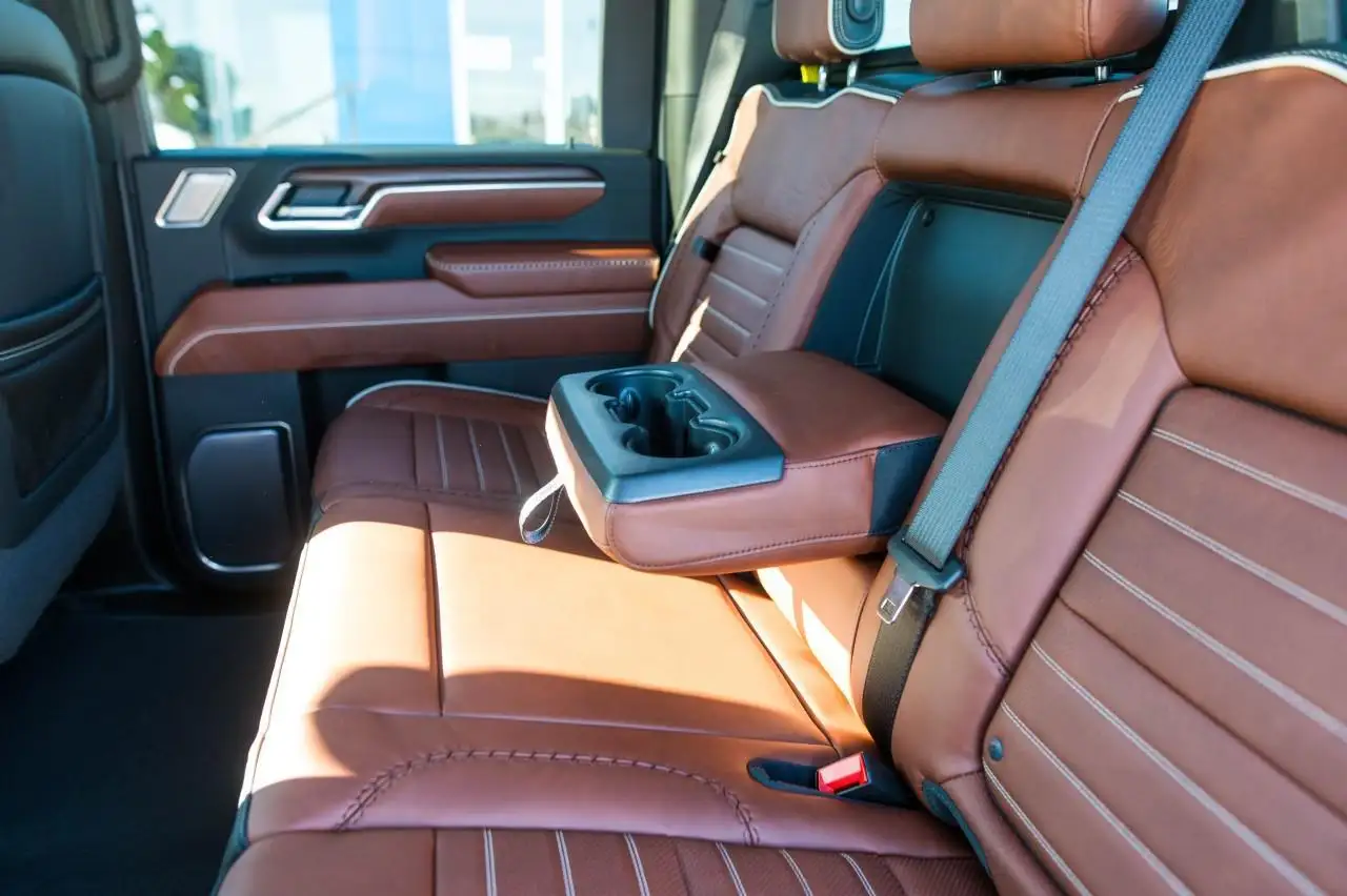 GMC Sierra 2500HD снимка GMC Sierra 2500HD