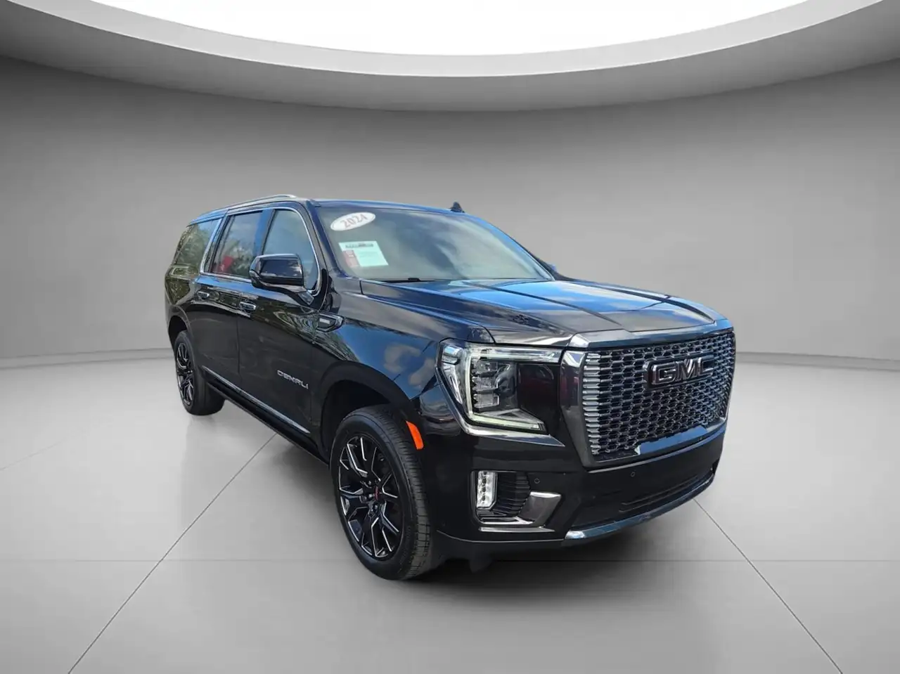 GMC Yukon photo GMC Yukon
