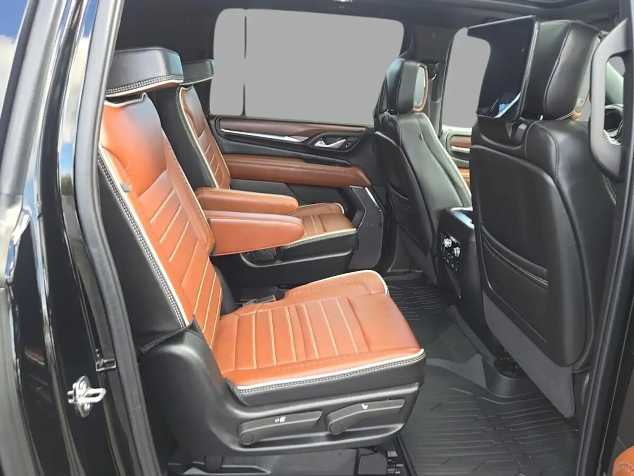 GMC Yukon photo GMC Yukon