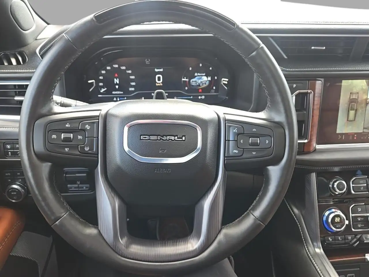 GMC Yukon photo GMC Yukon