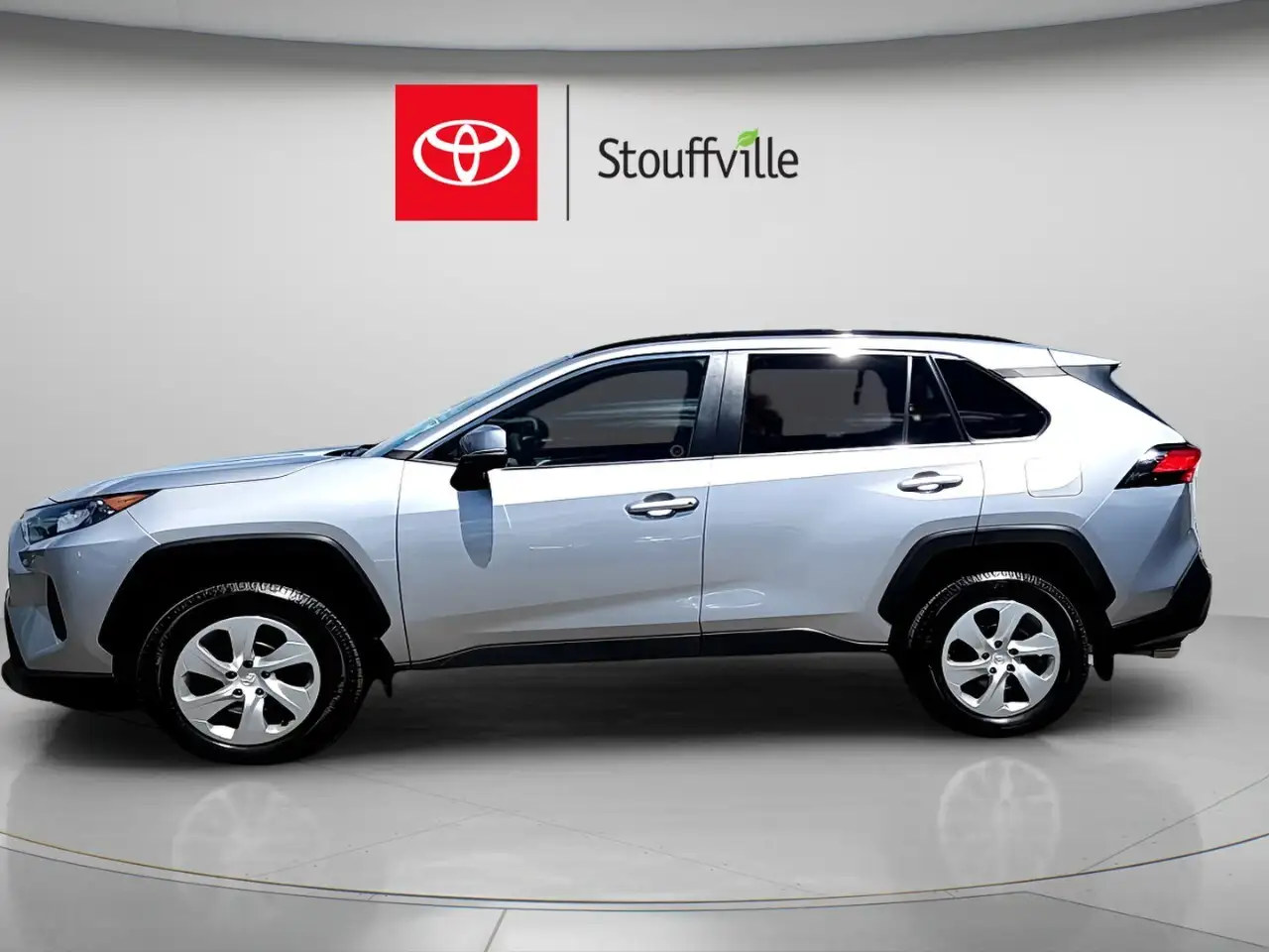 Toyota RAV 4 снимка Toyota RAV 4