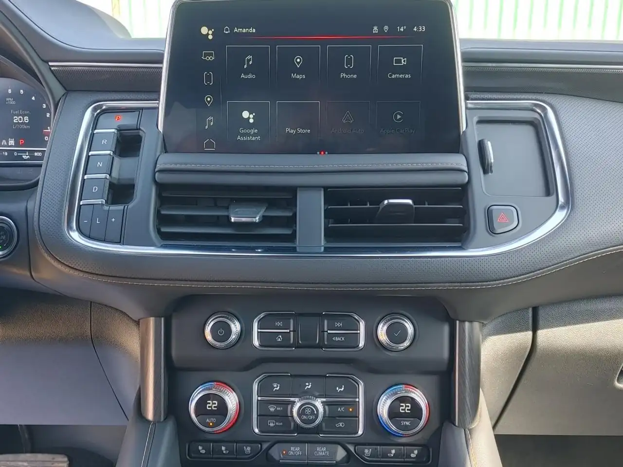 GMC Yukon снимка GMC Yukon