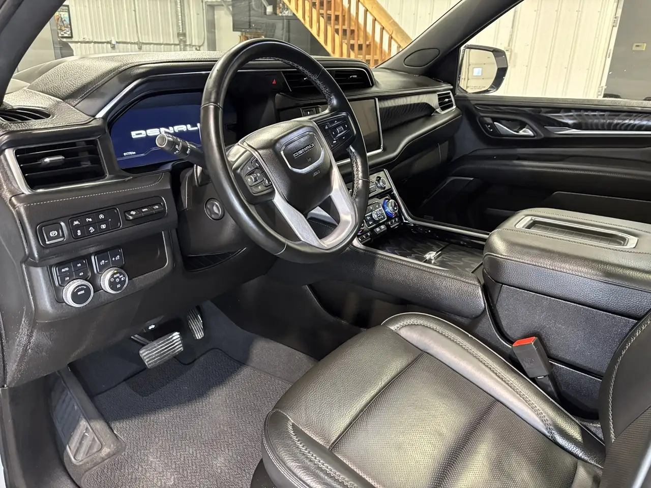 GMC Yukon photo GMC Yukon