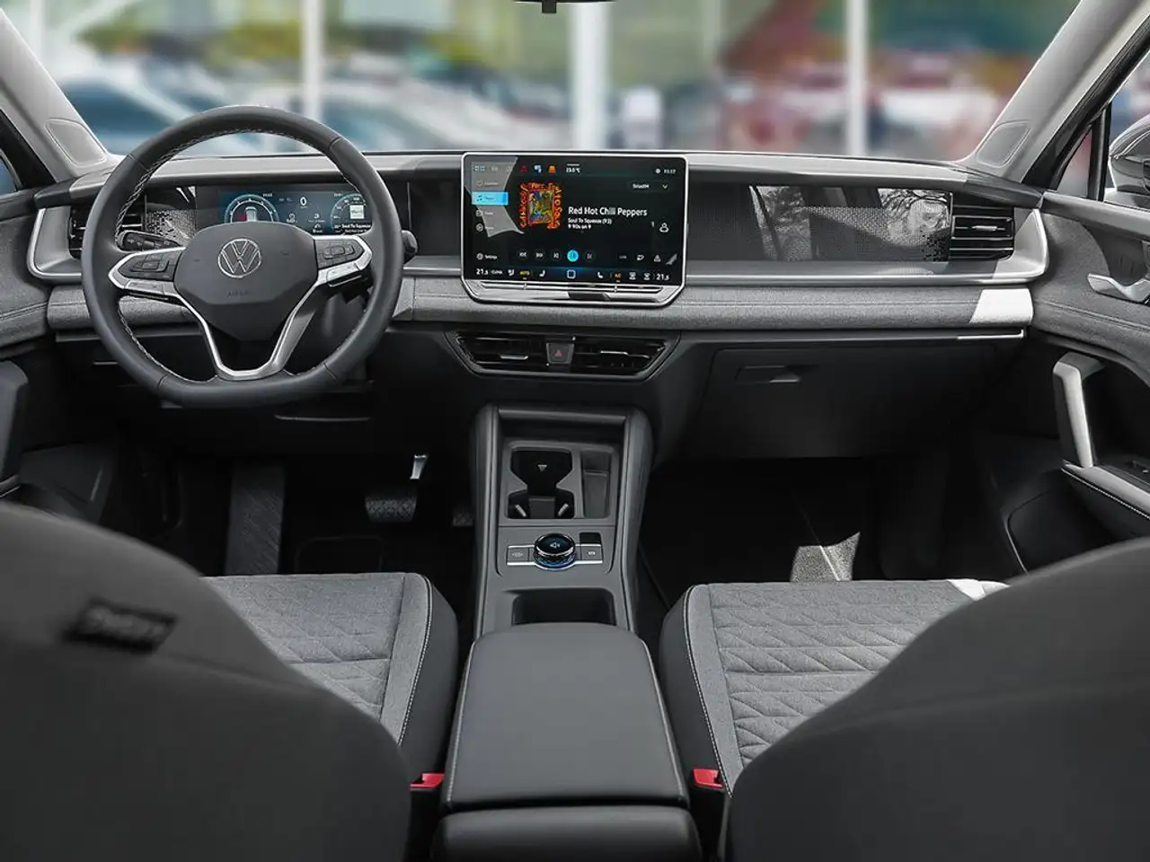 Volkswagen Tiguan снимка Volkswagen Tiguan