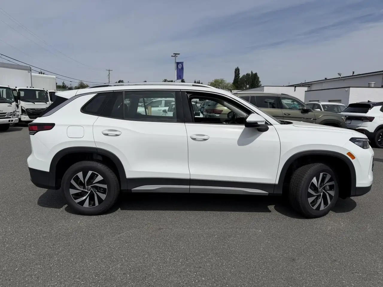 Volkswagen Tiguan снимка Volkswagen Tiguan