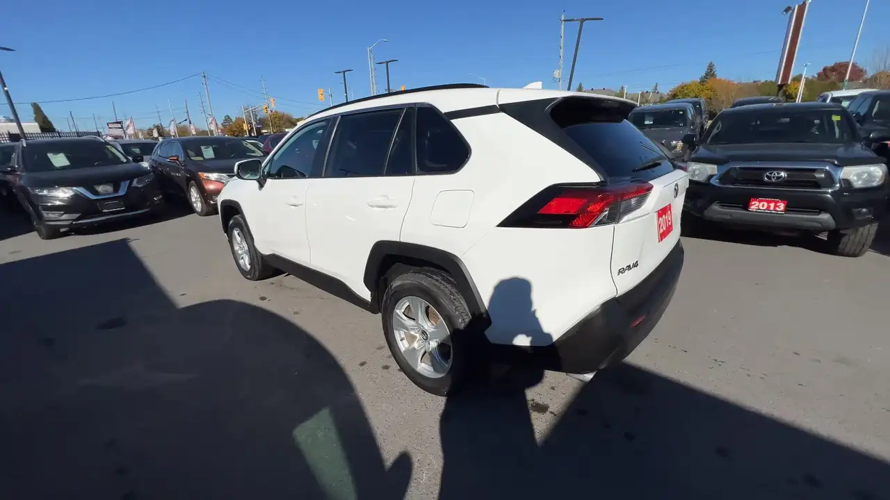 Toyota RAV 4 photo Toyota RAV 4