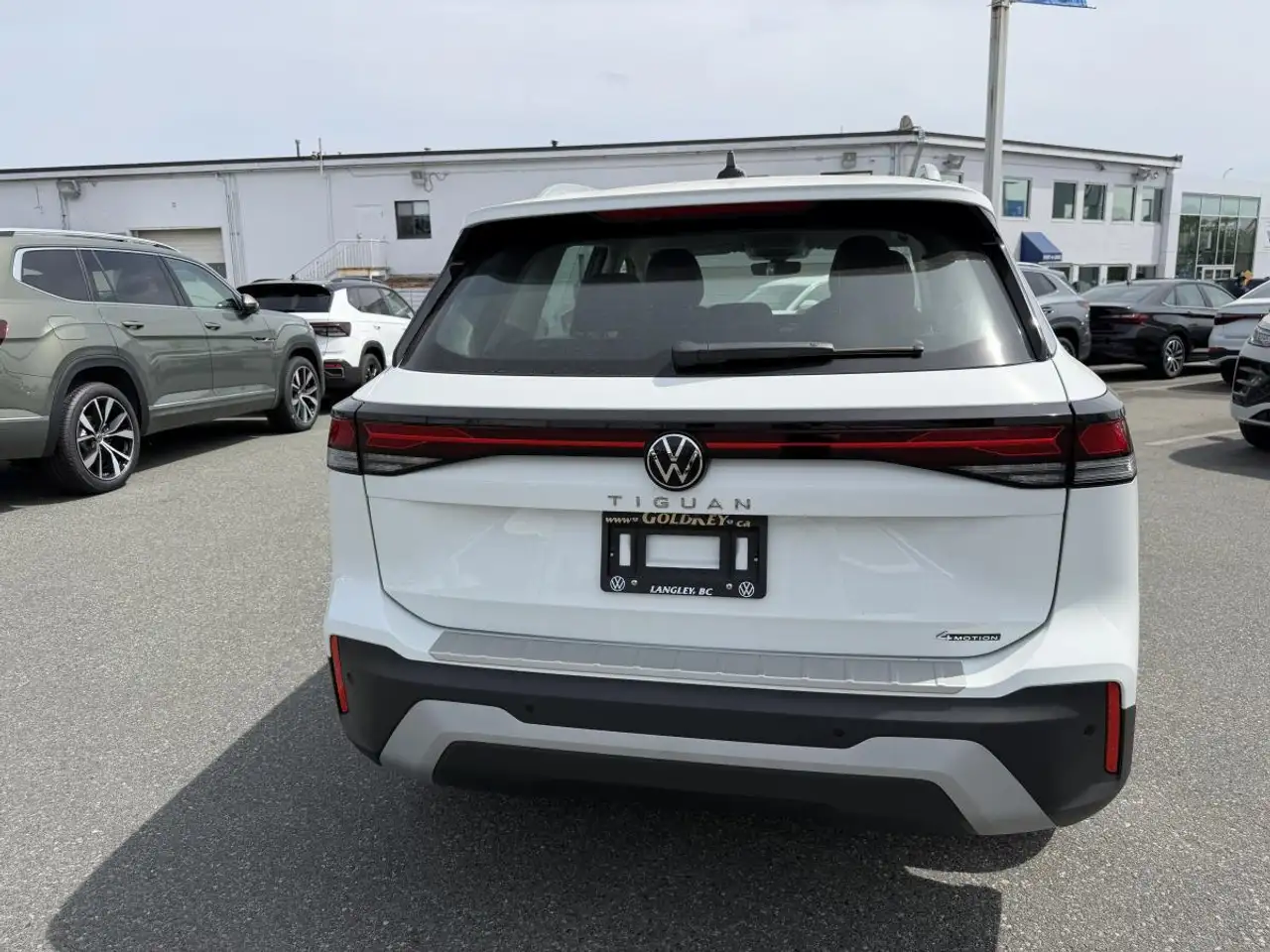 Volkswagen Tiguan снимка Volkswagen Tiguan