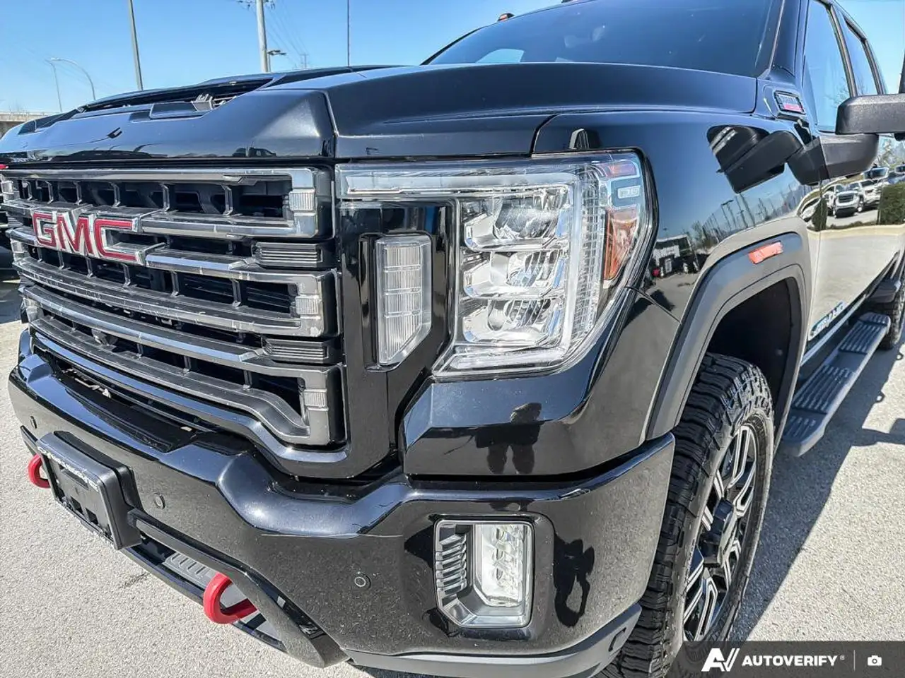 GMC Sierra 3500HD снимка GMC Sierra 3500HD