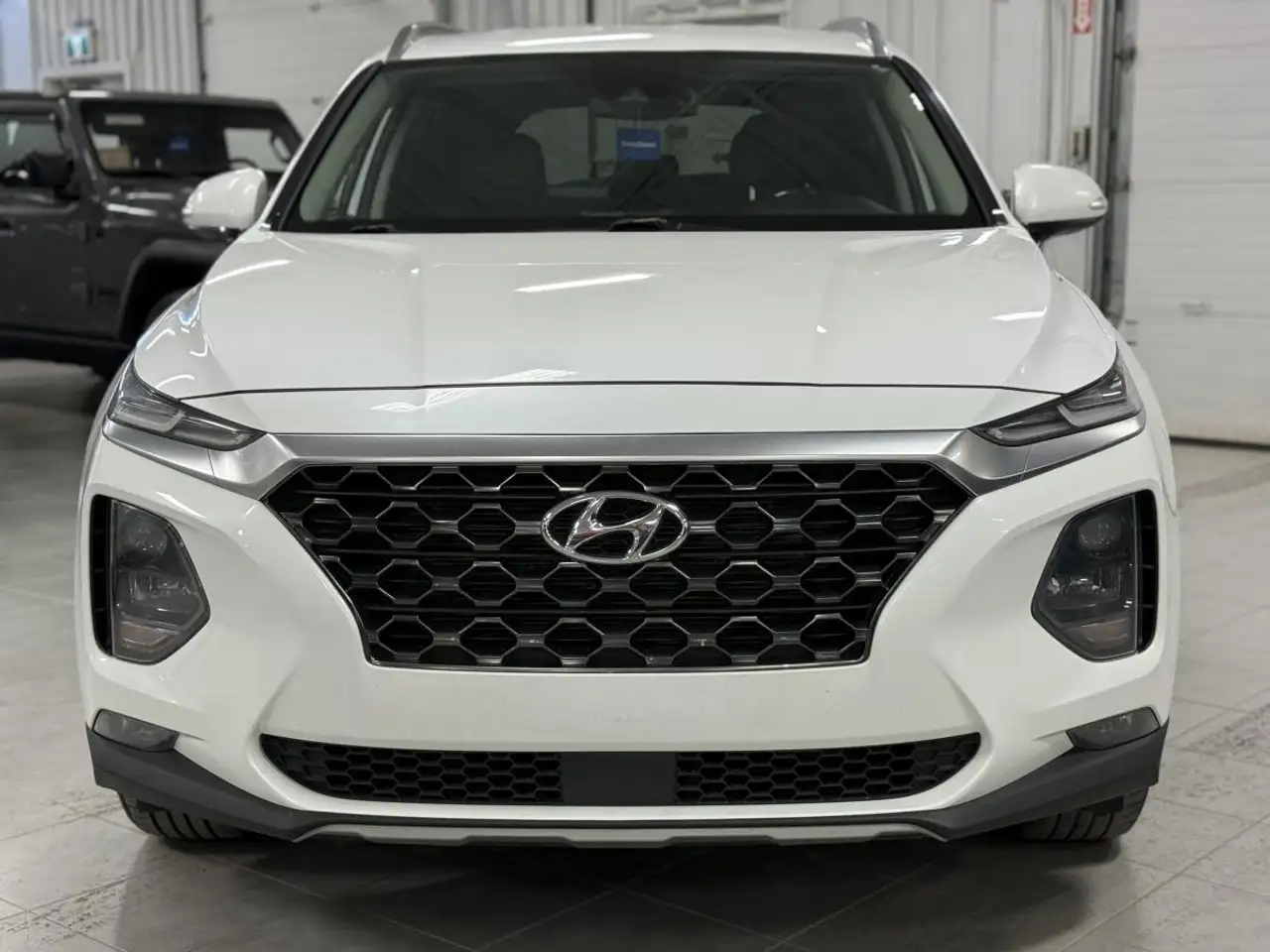 Hyundai SANTA FE снимка Hyundai SANTA FE