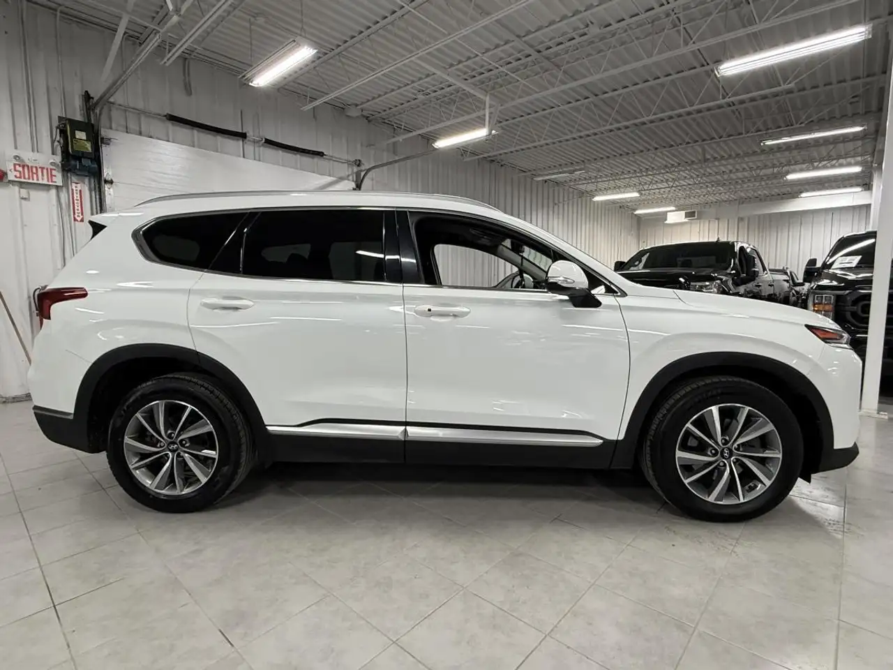 Hyundai SANTA FE снимка Hyundai SANTA FE