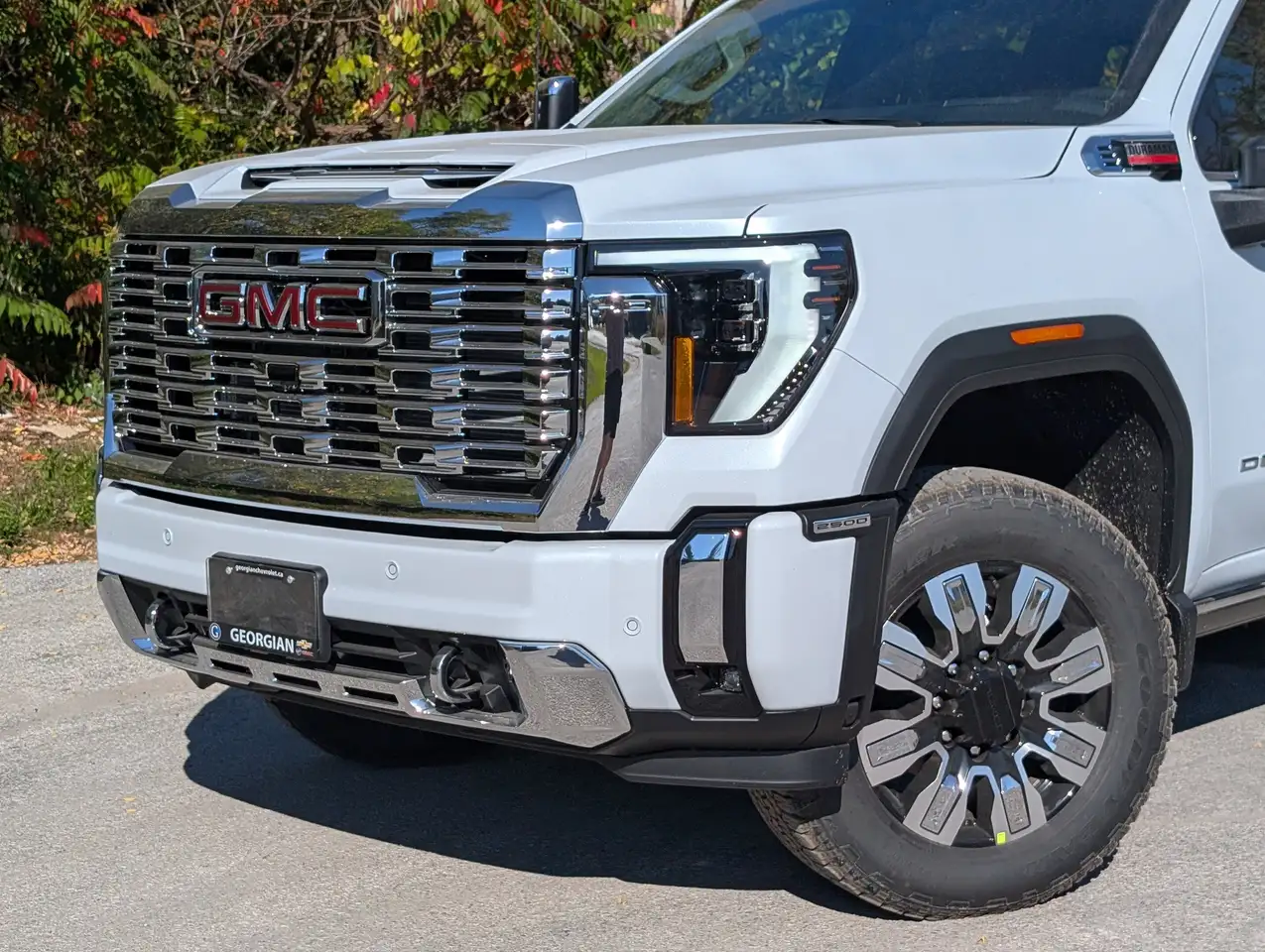 GMC Sierra 2500HD снимка GMC Sierra 2500HD