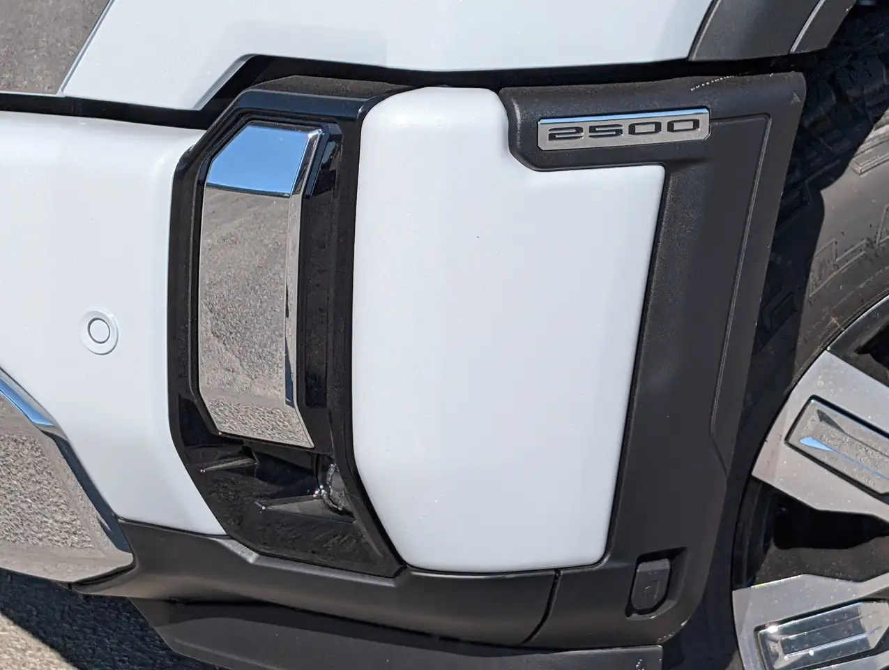GMC Sierra 2500HD снимка GMC Sierra 2500HD