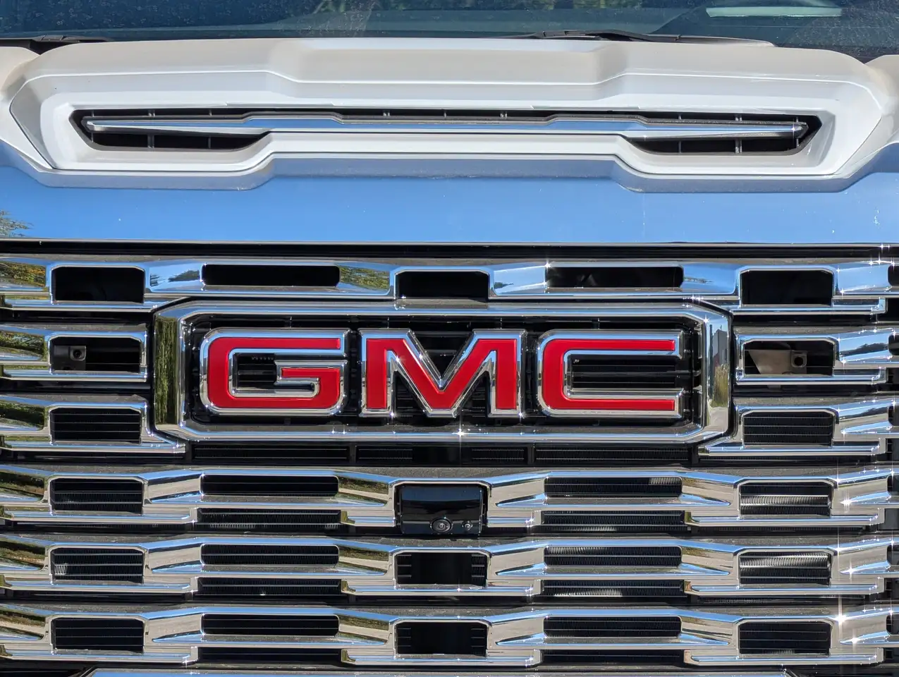 GMC Sierra 2500HD снимка GMC Sierra 2500HD